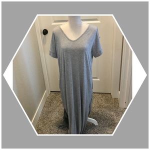 Long Dress in Gray
